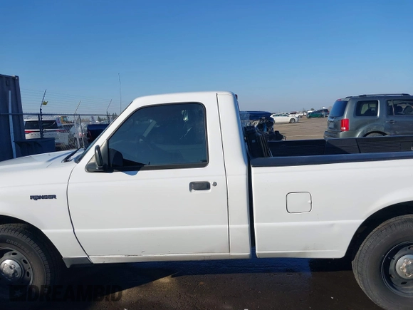 2005 Ford Ranger XL Fleet with VIN 1FTYR10E95PA65390, listed as a IAAI auction lot 41451049 with 162,858 mi miles. Bid and sale history available at carsss.com. Image 15.