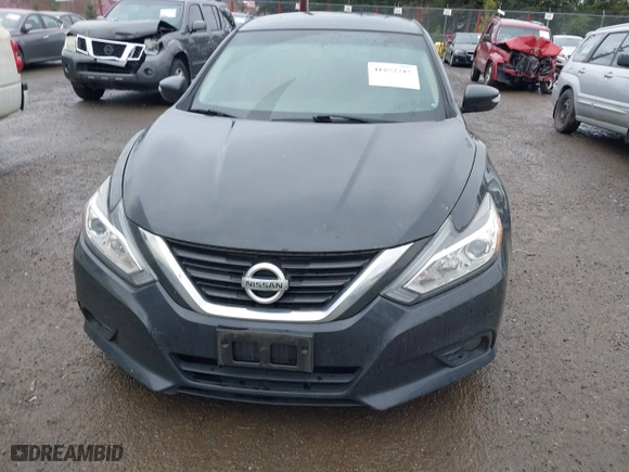 2018 Nissan Altima 2.5 SL with VIN 1N4AL3AP2JC210596, listed as a IAAI auction lot 41852215 with 100,540 mi miles. Bid and sale history available at carsss.com. Image 12.