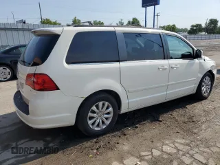 2012 Volkswagen Routan SE z VIN 2C4RVABG7CR391702, wystawiony jako Copart lot #57144765 z przebiegiem 97 122 mil mil oraz Szkoda całkowita • Salvage title. Historia ofert i sprzedaży dostępna na DreamBid. Obrazek 3.