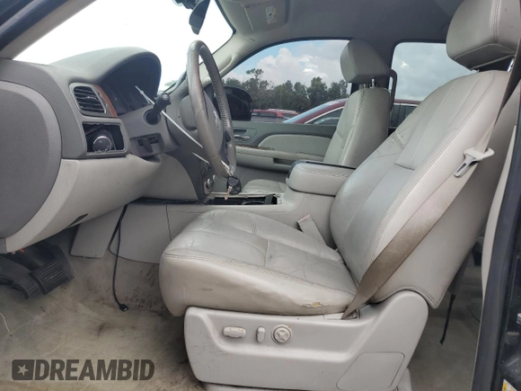 2007 Chevrolet Tahoe LT with VIN 1GNFC13007R344461, listed as a Copart auction lot 60127745 with 96,183 mi miles and Salvage title. Bid and sale history available at DreamBid. Image 7.
