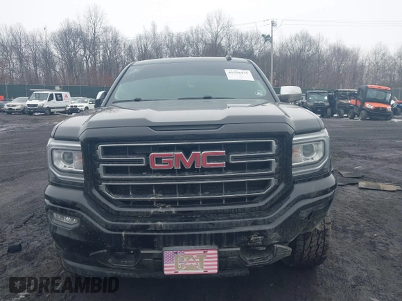 2018 GMC Sierra 1500 SLE z VIN 3GTU2MEC8JG249701, wystawiony jako IAAI lot #41556135 z przebiegiem 87 657 mil mil oraz . Historia ofert i sprzedaży dostępna na DreamBid. Obrazek 12.