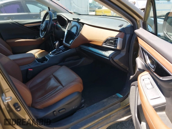 2020 Subaru Outback Touring z VIN 4S4BTAPC7L3241817, wystawiony jako IAAI lot #42336018 z przebiegiem 40 058 mil mil oraz . Historia ofert i sprzedaży dostępna na DreamBid. Obrazek 5.
