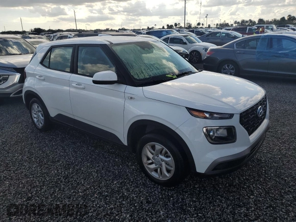 2024 Hyundai Venue SE with VIN KMHRB8A35RU315029, listed as a Copart auction lot 73759604 with Not Provided miles and Non Repairable. Bid and sale history available at DreamBid. Image 4.