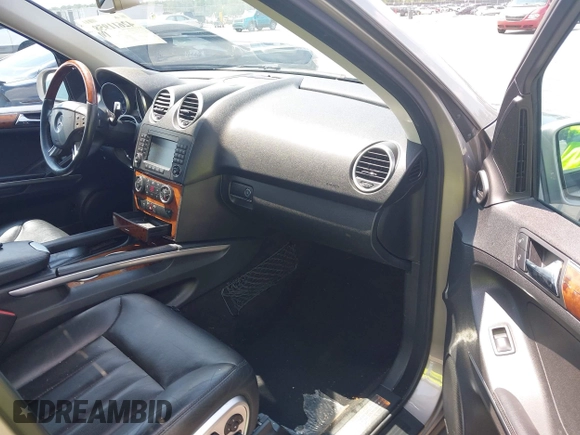 2006 Mercedes-Benz M 500 with VIN 4JGBB75E66A058290, listed as a IAAI auction lot 42611958 with 171,412 mi miles and . Bid and sale history available at DreamBid. Image 5.