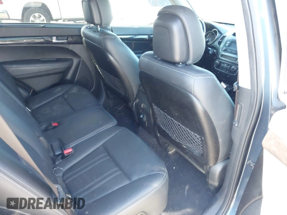 2014 Kia Sorento EX with VIN 5XYKUDA76EG490591, listed as a IAAI auction lot 41341726 with 116,601 mi miles. Bid and sale history available at carsss.com. Image 8.