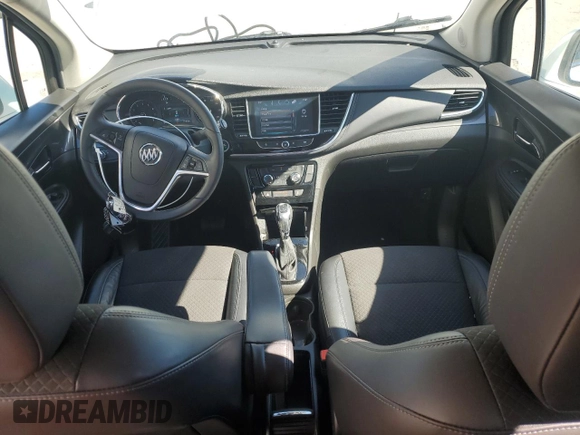 2017 Buick Encore Preferred z VIN KL4CJASB5HB171304, wystawiony jako Copart lot #47960335 z przebiegiem 67 669 mil mil oraz Szkoda całkowita • Salvage title. Historia ofert i sprzedaży dostępna na DreamBid. Obrazek 8.