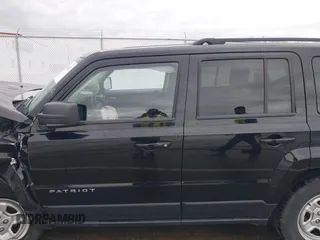 2014 Jeep Patriot Sport with VIN 1C4NJRBBXED879285, listed as a IAAI auction lot 41944152 with 103,676 mi miles. Bid and sale history available at carsss.com. Image 15.