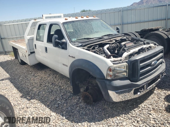 2007 Ford F-450 XL с VIN 1FDXW46P77EA80124, выставлен на аукционе Copart как лот 68305404 с пробегом Не указан миль и Списание • Salvage title. История ставок и продаж доступна на DreamBid. Изображение 4.
