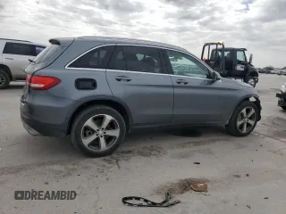 2016 Mercedes-Benz GLC 300 z VIN WDC0G4JB5GF093991, wystawiony jako Copart lot #45162625 z przebiegiem 159 985 mil mil oraz Szkoda całkowita • Salvage title. Historia ofert i sprzedaży dostępna na DreamBid. Obrazek 3.