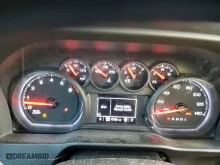 2021 Chevrolet Silverado 2500HD Custom with VIN 1GC4YME71MF249675, listed as a Copart auction lot 40255904 with 57,991 mi miles and Non Repairable. Bid and sale history available at carsss.com. Image 9.