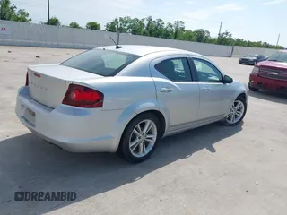 2012 Dodge Avenger SE with VIN 1C3CDZAB5CN259262, listed as a IAAI auction lot 42076157 with 146,310 mi miles. Bid and sale history available at carsss.com. Image 4.