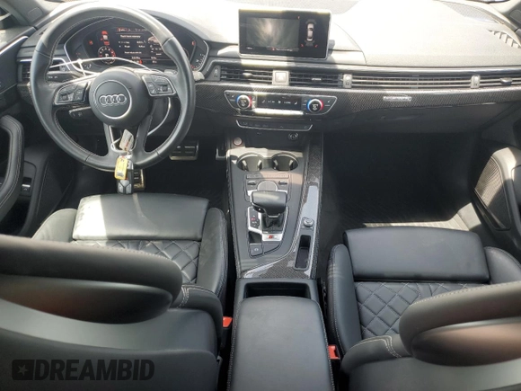 2019 Audi S4 Premium Plus with VIN WAUB4AF46KA114625, listed as a Copart auction lot 61063054 with 32,239 mi miles and Salvage Title. Bid and sale history available at carsss.com. Image 8.