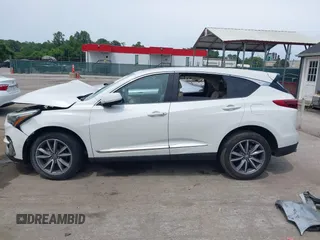 2020 Acura RDX Technology with VIN 5J8TC1H53LL011752, listed as a IAAI auction lot 42365331 with 43,039 mi miles and . Bid and sale history available at DreamBid. Image 14.
