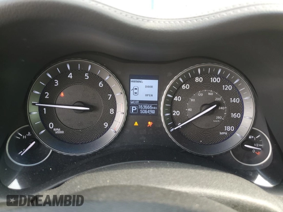 2015 Infiniti Q70 z VIN JN1BY1AP2FM541199, wystawiony jako Copart lot #57453875 z przebiegiem 163 666 mil mil oraz Szkoda całkowita • Salvage title. Historia ofert i sprzedaży dostępna na DreamBid. Obrazek 9.