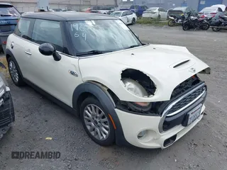2015 MINI Hardtop S z VIN WMWXP7C55F2A39819, wystawiony jako IAAI lot #42338717 z przebiegiem 64 961 mil mil oraz . Historia ofert i sprzedaży dostępna na DreamBid. Obrazek 1.