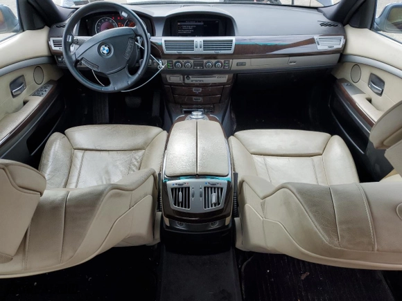 2007 BMW 7 Series 750Li with VIN WBAHN83557DT70497, listed as a Copart auction lot 50697005 with 97,430 mi miles and Salvage Title. Bid and sale history available at carsss.com. Image 8.