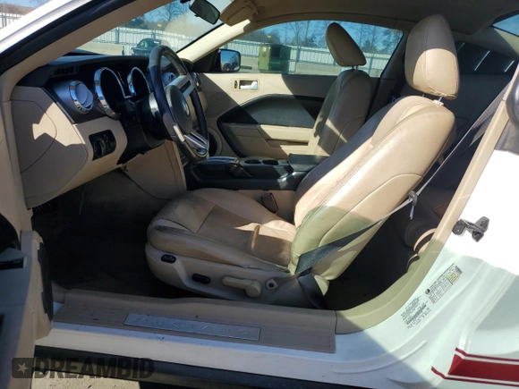 2007 Ford Mustang Deluxe with VIN 1ZVFT80N875311830, listed as a Copart auction lot 87480934 with 204,184 mi miles and Salvage Title. Bid and sale history available at carsss.com. Image 7.