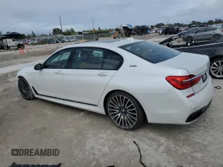 2018 BMW 7 Series 740e xDrive iPerformance with VIN WBA7J2C57JG938209, listed as a Copart auction lot 41841513 with 45,578 mi miles. Bid and sale history available at carsss.com. Image 2.