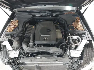 2017 Mercedes-Benz E-Class E 300 Luxury with VIN WDDZF4KB2HA241243, listed as a IAAI auction lot 41675898 with 64,789 mi miles. Bid and sale history available at carsss.com. Image 10.