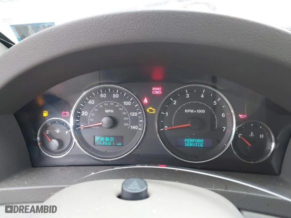 2007 Jeep Grand Cherokee Laredo with VIN 1J8GR48K17C537088, listed as a IAAI auction lot 41845987 with 143,661 mi miles. Bid and sale history available at carsss.com. Image 7.