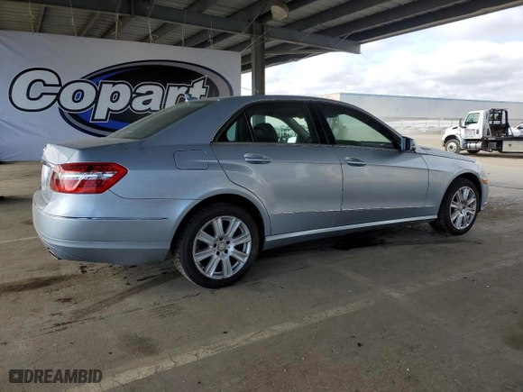 2013 Mercedes-Benz E-Class E 350 Luxury with VIN WDDHF5KB4DA760919, listed as a Copart auction lot 53721435 with 163,052 mi miles and Clean Title. Bid and sale history available at carsss.com. Image 3.