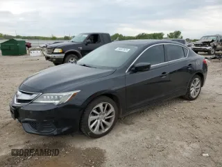2018 Acura ILX z VIN 19UDE2F32JA005990, wystawiony jako Copart lot #55587625 z przebiegiem 121 199 mil mil oraz Szkoda całkowita • Salvage title. Historia ofert i sprzedaży dostępna na DreamBid. Obrazek 1.
