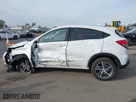 2021 Honda HR-V EX-L with VIN 3CZRU5H79MM713342, listed as a IAAI auction lot 41074908 with 8,361 mi miles. Bid and sale history available at carsss.com. Image 14.