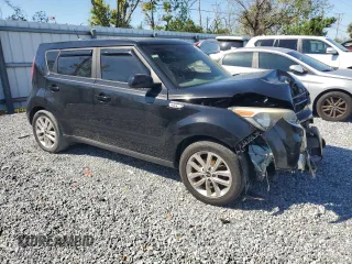 2018 Kia Soul + with VIN KNDJP3A52J7519328, listed as a Copart auction lot 48388245 with 186,425 mi miles and Salvage Title. Bid and sale history available at carsss.com. Image 4.