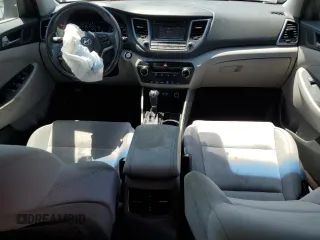 2017 Hyundai Tucson Value z VIN KM8J33A25HU285145, wystawiony jako Copart lot #53126025 z przebiegiem 89 912 mil mil oraz Szkoda całkowita • Salvage title. Historia ofert i sprzedaży dostępna na DreamBid. Obrazek 8.
