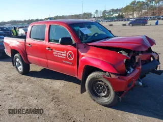 2014 Toyota Tacoma with VIN 3TMLU4EN5EM152759, listed as a IAAI auction lot 41726552 with 194,817 mi miles. Bid and sale history available at carsss.com. Image 1.