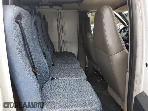 2006 GMC Savana Cargo Van with VIN 1GTGG29V361128837, listed as a Copart auction lot 83982074 with 0 mi miles and Salvage Title. Bid and sale history available at carsss.com. Image 10.