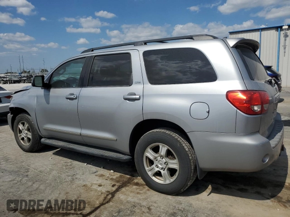 2011 Toyota Sequoia SR5 with VIN 5TDZM5G15BS002852, listed as a Copart auction lot 72257544 with 198,584 mi miles and Salvage Title. Bid and sale history available at carsss.com. Image 2.