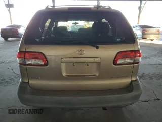 2002 Toyota Sienna CE with VIN 4T3ZF19C62U416738, listed as a Copart auction lot 81414694 with 179,051 mi miles and Clean Title. Bid and sale history available at carsss.com. Image 6.