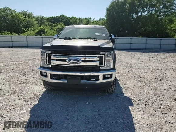 2018 Ford F-250 XL with VIN 1FT7W2BTXJEB56762, listed as a Copart auction lot 57574565 with 72,479 mi miles and Salvage title. Bid and sale history available at DreamBid. Image 13.