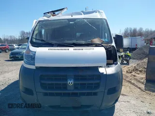 2018 Ram ProMaster Cargo z VIN 3C6TRVDG9JE148879, wystawiony jako IAAI lot #41803582 z przebiegiem 235 110 mil mil oraz . Historia ofert i sprzedaży dostępna na DreamBid. Obrazek 13.