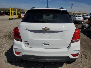 2019 Chevrolet Trax LT z VIN KL7CJLSB9KB962425, wystawiony jako Copart lot #53909885 z przebiegiem 49 046 mil mil oraz Szkoda całkowita • Salvage title. Historia ofert i sprzedaży dostępna na DreamBid. Obrazek 6.