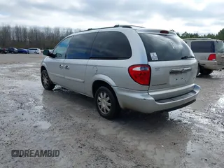 2006 Chrysler Town & Country LWB Touring with VIN 2A4GP54LX6R859617, listed as a IAAI auction lot 41484842 with 283,845 mi miles. Bid and sale history available at carsss.com. Image 3.