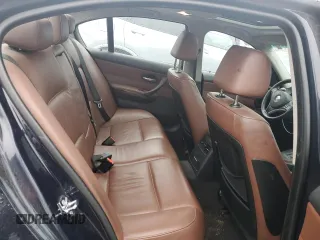 2008 BMW 3 Series 328xi z VIN WBAVC93558K039883, wystawiony jako Copart lot #52003785 z przebiegiem 162 015 mil mil oraz Szkoda całkowita • Salvage title. Historia ofert i sprzedaży dostępna na DreamBid. Obrazek 10.