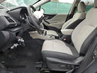 2024 Subaru Forester Premium z VIN JF2SKADC8RH431442, wystawiony jako Copart lot #51538045 z przebiegiem 5 072 mil mil oraz Szkoda całkowita • Salvage title. Historia ofert i sprzedaży dostępna na DreamBid. Obrazek 7.