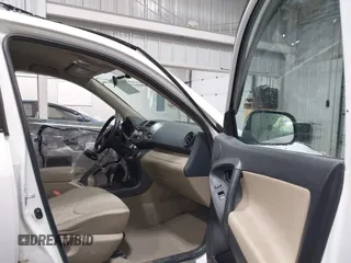 2011 Toyota RAV4 with VIN 2T3BF4DV4BW172583, listed as a IAAI auction lot 42022134 with 162,489 mi miles. Bid and sale history available at carsss.com. Image 5.