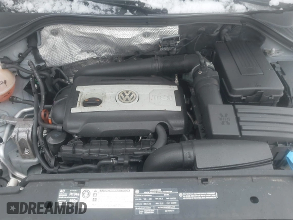2011 Volkswagen Tiguan SE with VIN WVGBV7AX2BW513647, listed as a IAAI auction lot 41660772 with 86,042 mi miles and . Bid and sale history available at DreamBid. Image 10.