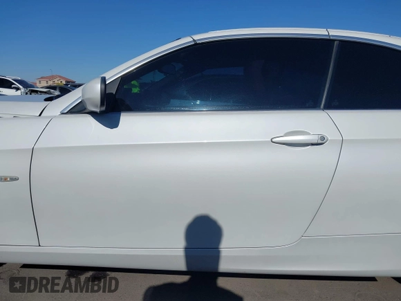 2013 BMW 3 Series 335i with VIN WBADX7C52DJ589093, listed as a IAAI auction lot 42159570 with 107,924 mi miles and . Bid and sale history available at DreamBid. Image 13.