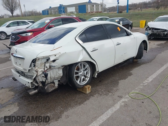 2014 Nissan Maxima S with VIN 1N4AA5AP4EC455147, listed as a IAAI auction lot 41816044 with 180,674 mi miles and . Bid and sale history available at DreamBid. Image 4.