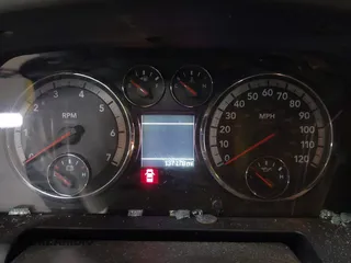 2011 Ram 2500 ST с VIN 3D7TT2CT1BG609821, выставлен на аукционе IAAI как лот 41996256 с пробегом 137 178 миль миль и . История ставок и продаж доступна на DreamBid. Изображение 7.