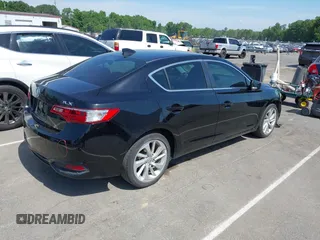 2017 Acura ILX z VIN 19UDE2F38HA009388, wystawiony jako IAAI lot #42133763 z przebiegiem 66 561 mil mil oraz . Historia ofert i sprzedaży dostępna na DreamBid. Obrazek 4.