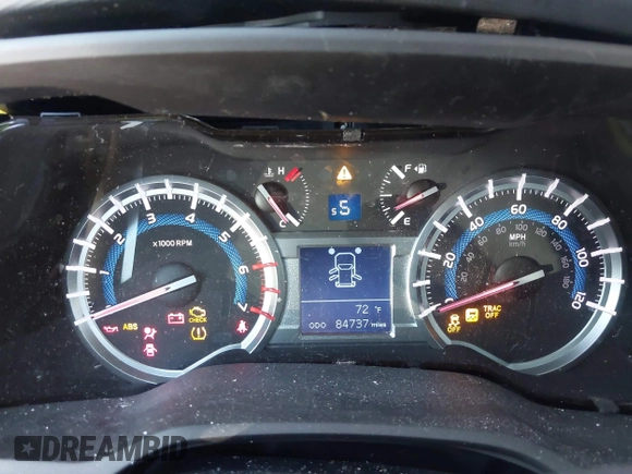 2015 Toyota 4Runner Limited with VIN JTEBU5JR8F5268924, listed as a IAAI auction lot 41984116 with 84,737 mi miles and . Bid and sale history available at carsss.com. Image 15.