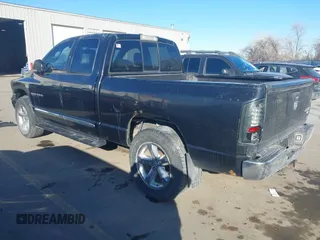2006 Dodge Ram 1500 SLT with VIN 1D7HU18256S647953, listed as a IAAI auction lot 41430894 with 209,656 mi miles. Bid and sale history available at carsss.com. Image 3.