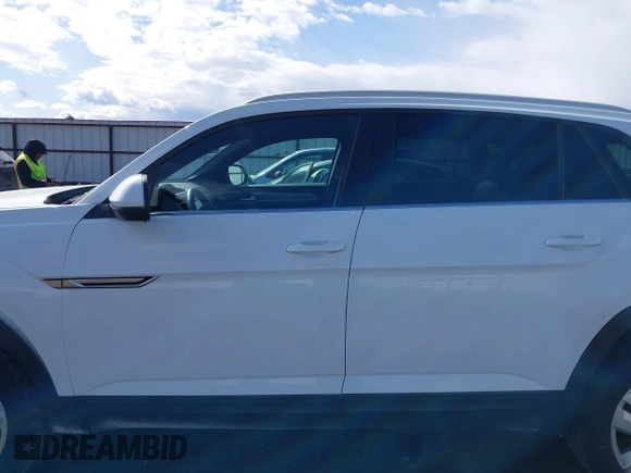 2022 Volkswagen Atlas SE with VIN 1V2HE2CA8NC224402, listed as a IAAI auction lot 41964747 with 50,233 mi miles and . Bid and sale history available at DreamBid. Image 15.