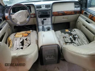 2003 Lincoln Navigator Luxury with VIN 5LMFU28R13LJ36713, listed as a Copart auction lot 68480734 with 269,903 mi miles and Salvage Title. Bid and sale history available at carsss.com. Image 8.