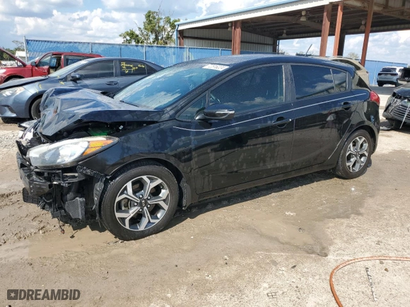 2016 Kia Forte 5-Door LX with VIN KNAFK5A86G5608301, listed as a Copart auction lot 72516224 with 70,687 mi miles and Salvage Title. Bid and sale history available at carsss.com. Image 1.
